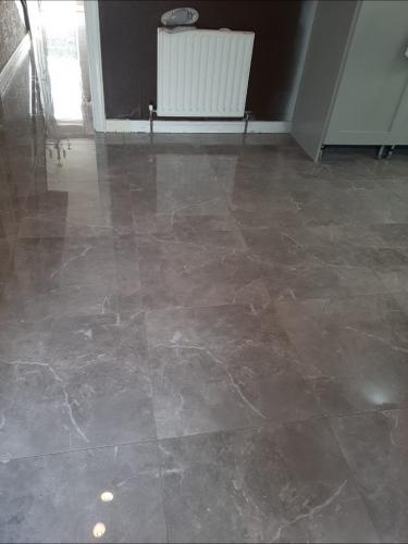 creative-flooring-wall-and-floor-tiling-001
